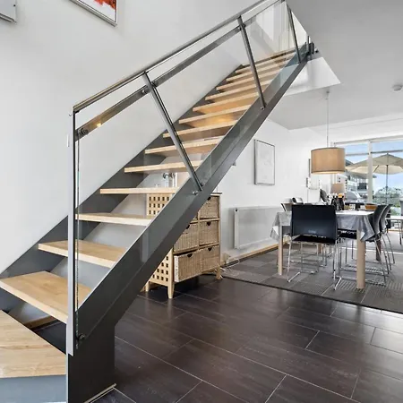 Lägenhet Theis - 100m From The Sea By Interhome